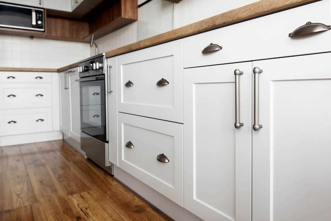 Questions To Ask Yourself Before Choosing Kitchen Cabinets