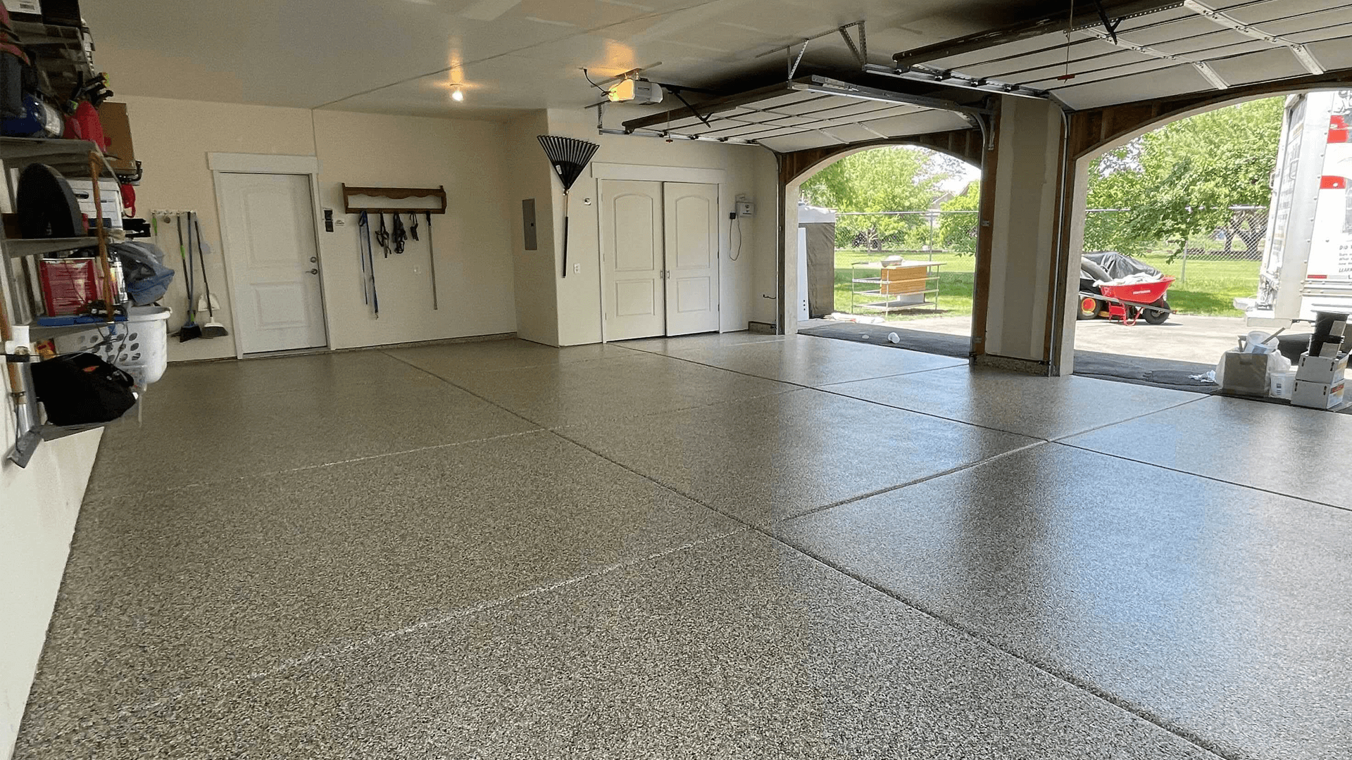 Seamless Epoxy Flooring for Home Remodeling Projects: 5 Key Benefits